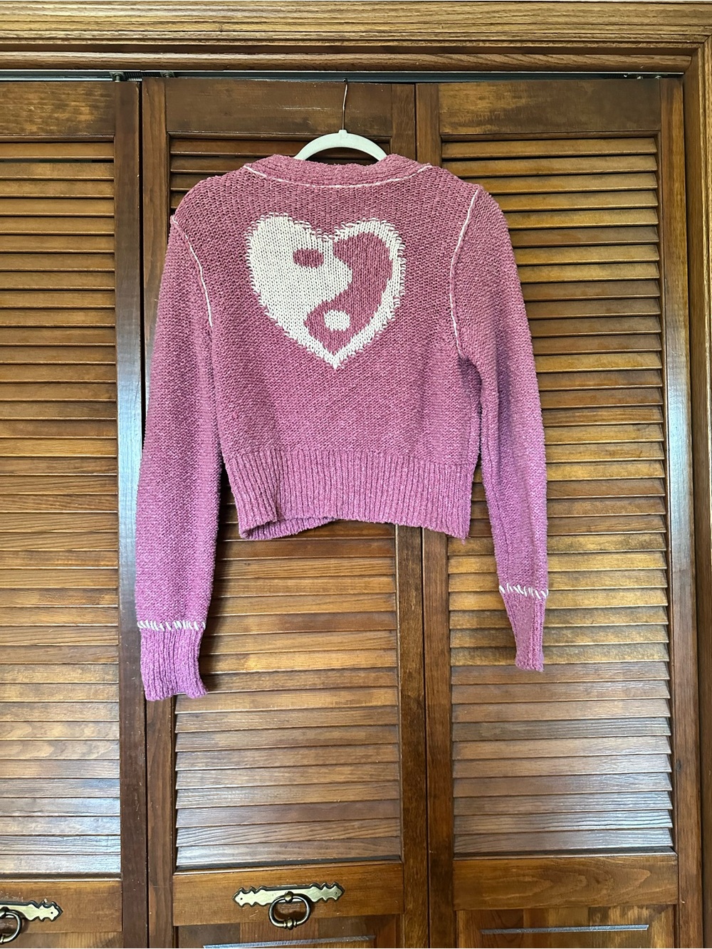 Pilcro for Anthropologie Icon Pink Knit Cardigan with Heart Yin-Yang Motif sz M - Picture 7 of 10